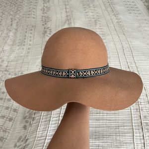 Wool Floppy Hat